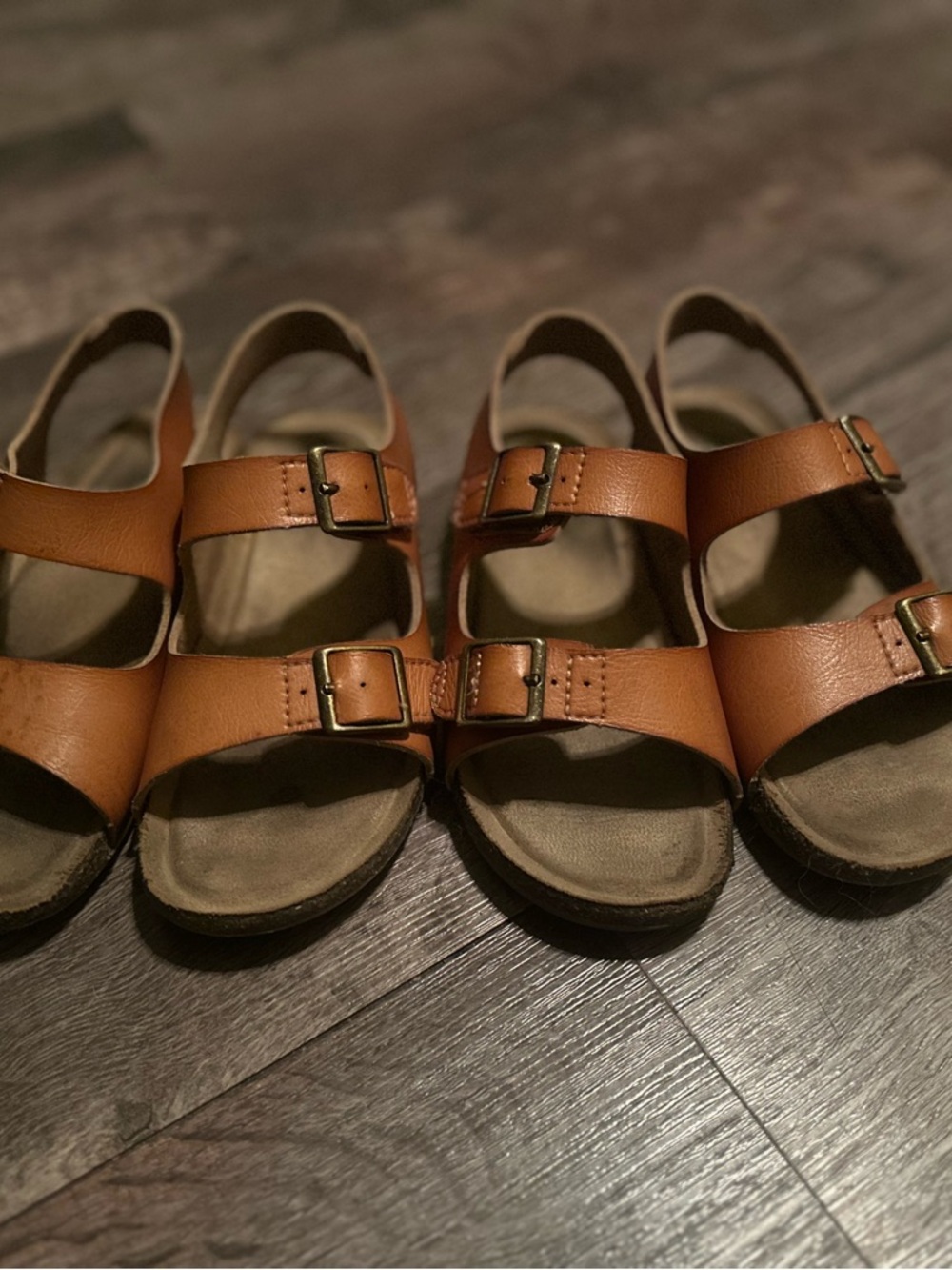Kids Tan Leather Buckle Sandals - Classic Summer Comfort for twins